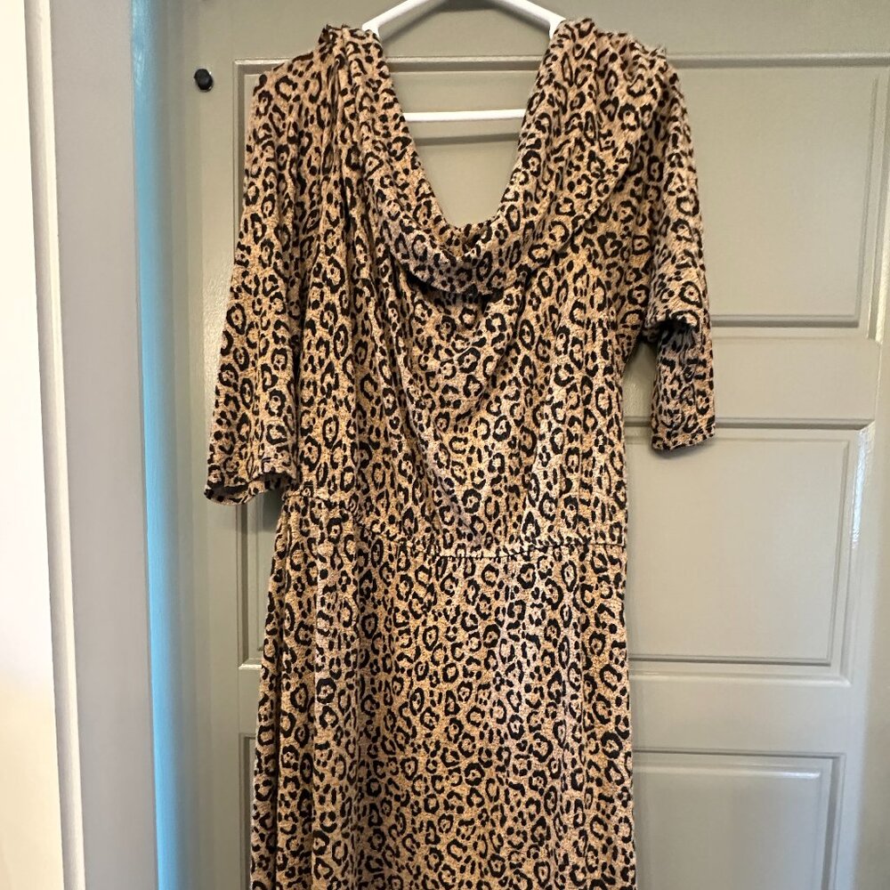 Layne Bryant Off sholder 22/24 Leopard Print Sweater Dress